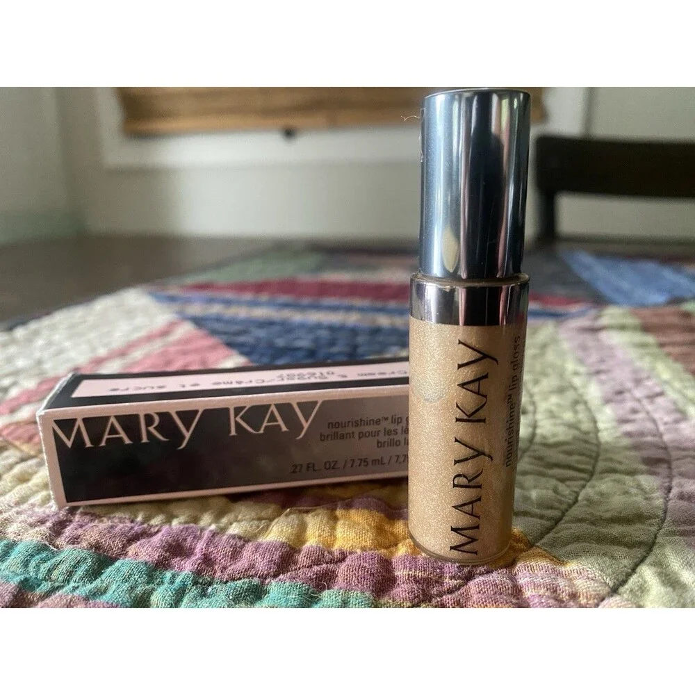 New In Box Mary Kay Nourishine Lip Gloss Cream & Sugar #016987 Full Size